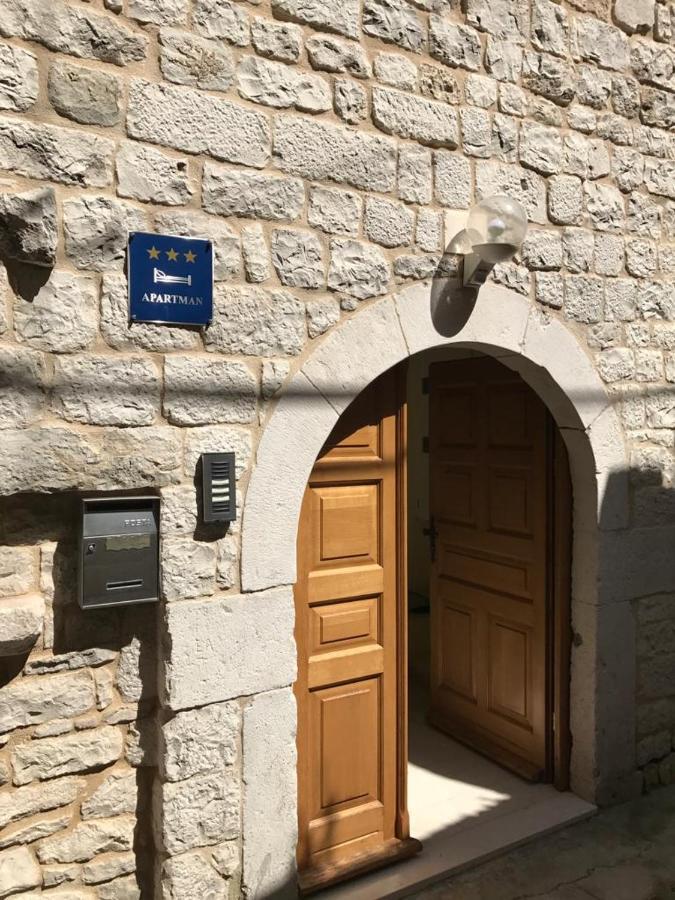 Old Town Apartments Trogir - Free Parking Exteriér fotografie