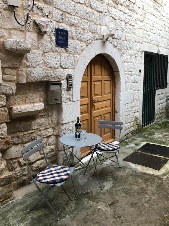 Old Town Apartments Trogir - Free Parking Exteriér fotografie