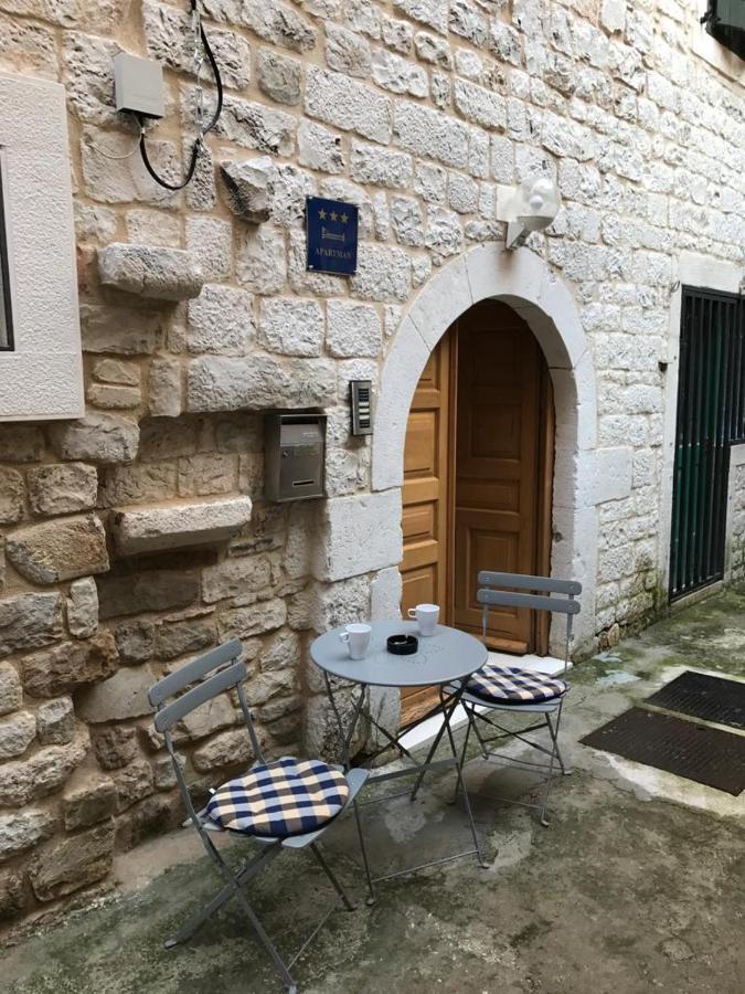 Old Town Apartments Trogir - Free Parking Exteriér fotografie