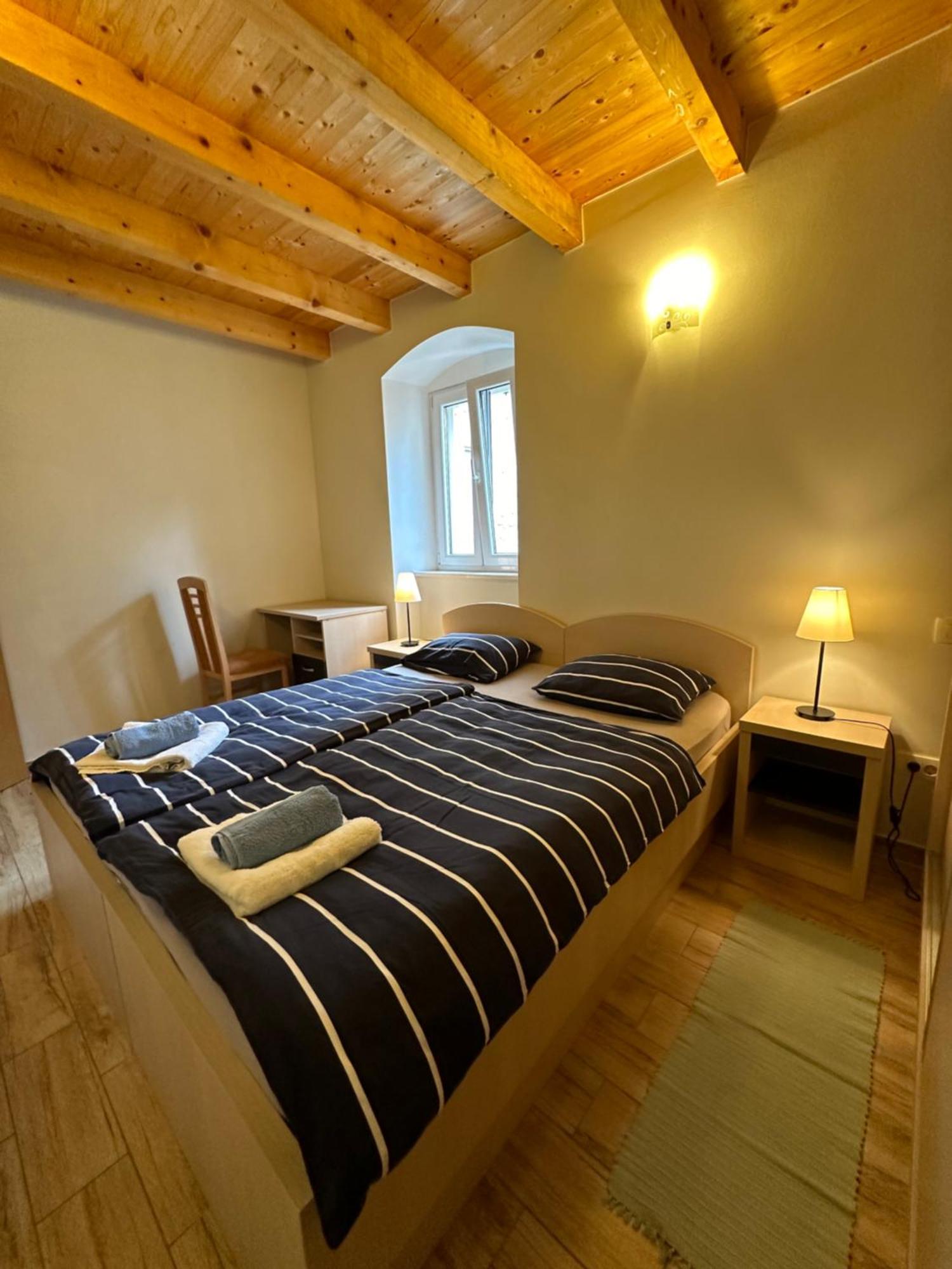 Old Town Apartments Trogir - Free Parking Exteriér fotografie