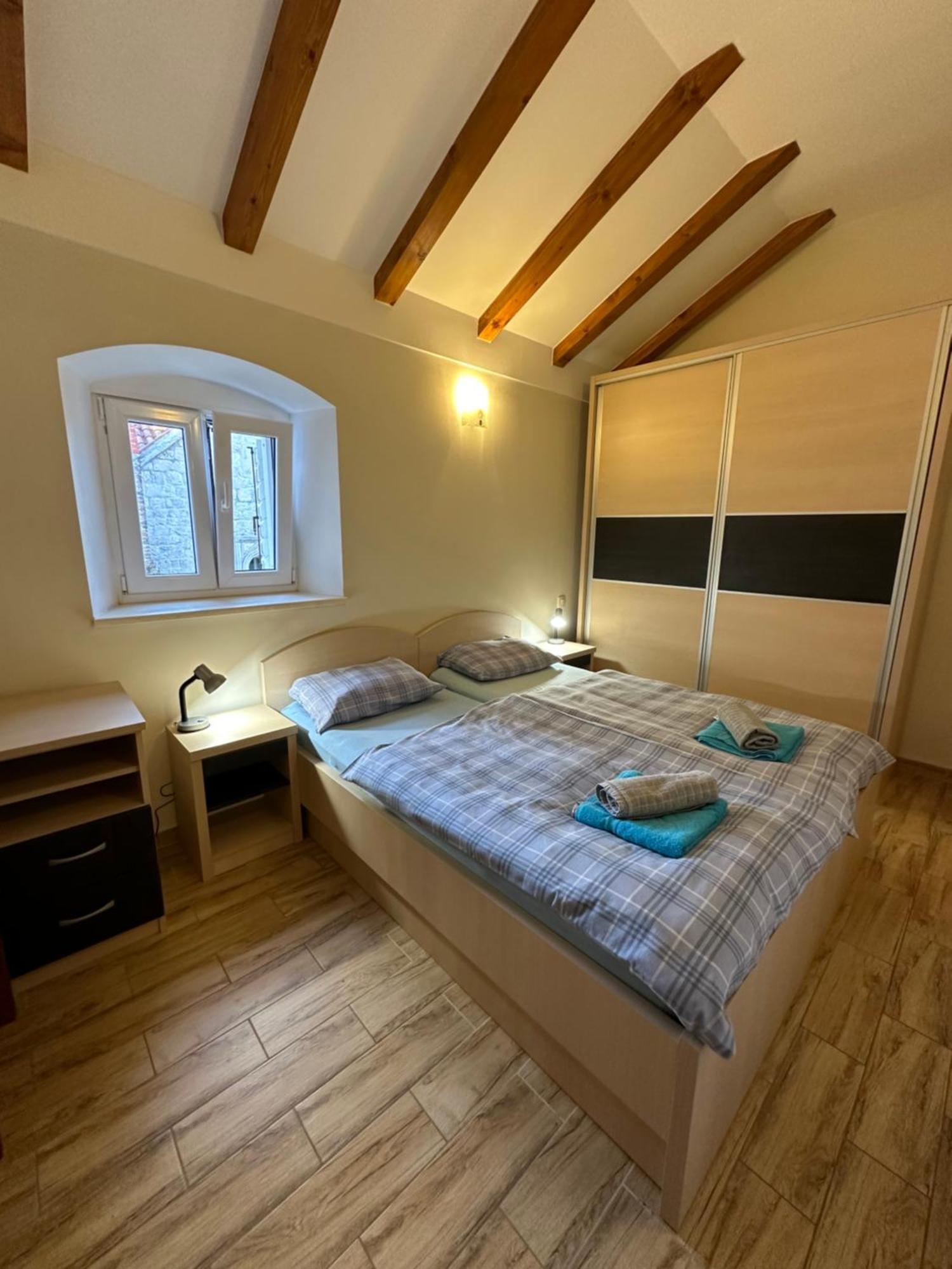 Old Town Apartments Trogir - Free Parking Exteriér fotografie