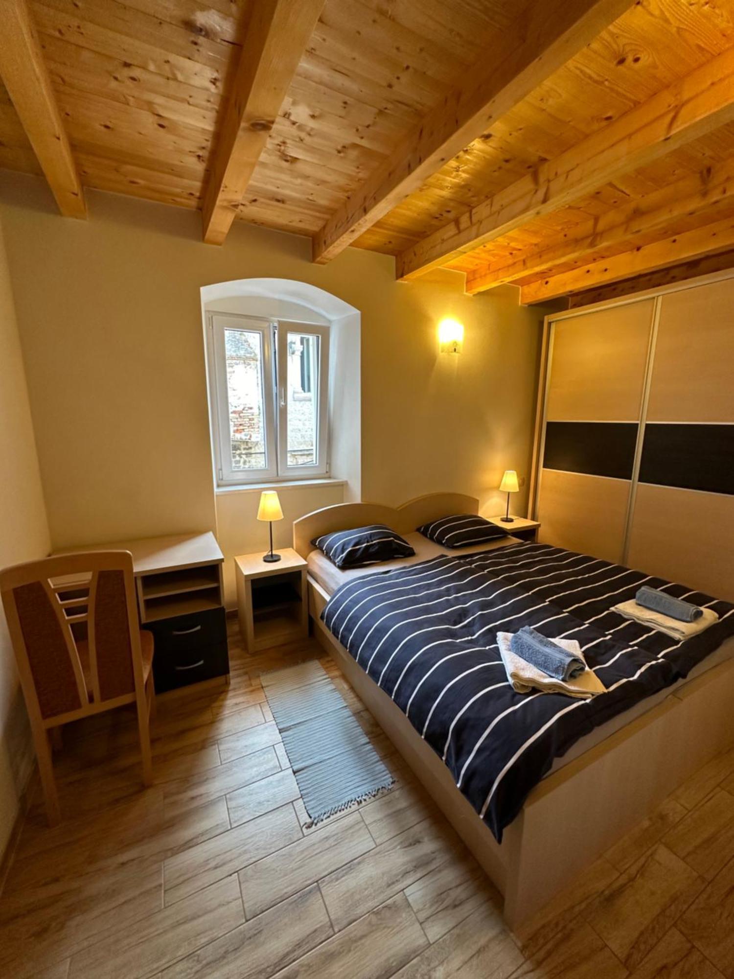 Old Town Apartments Trogir - Free Parking Exteriér fotografie