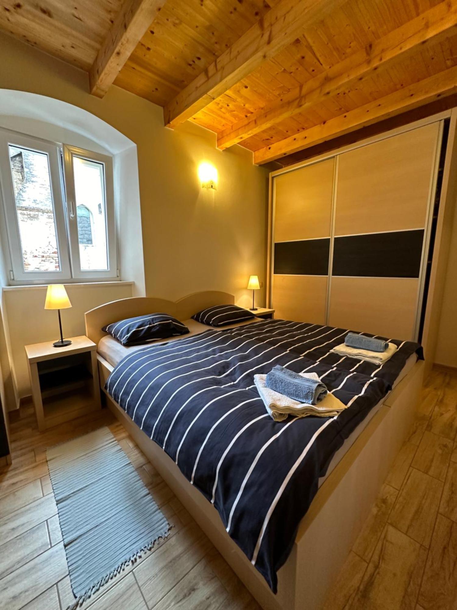 Old Town Apartments Trogir - Free Parking Exteriér fotografie